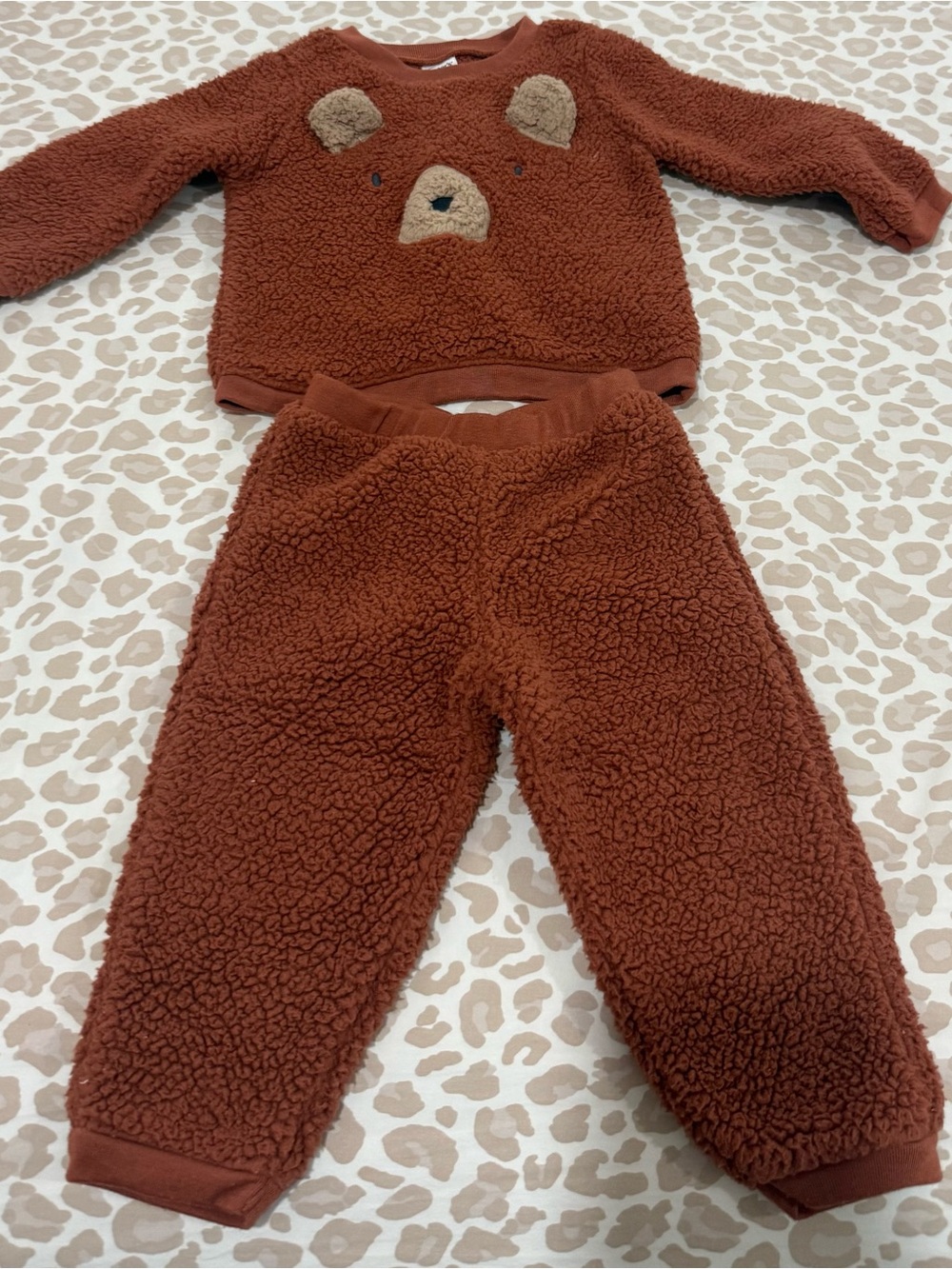 Carter’s sherpa baby set